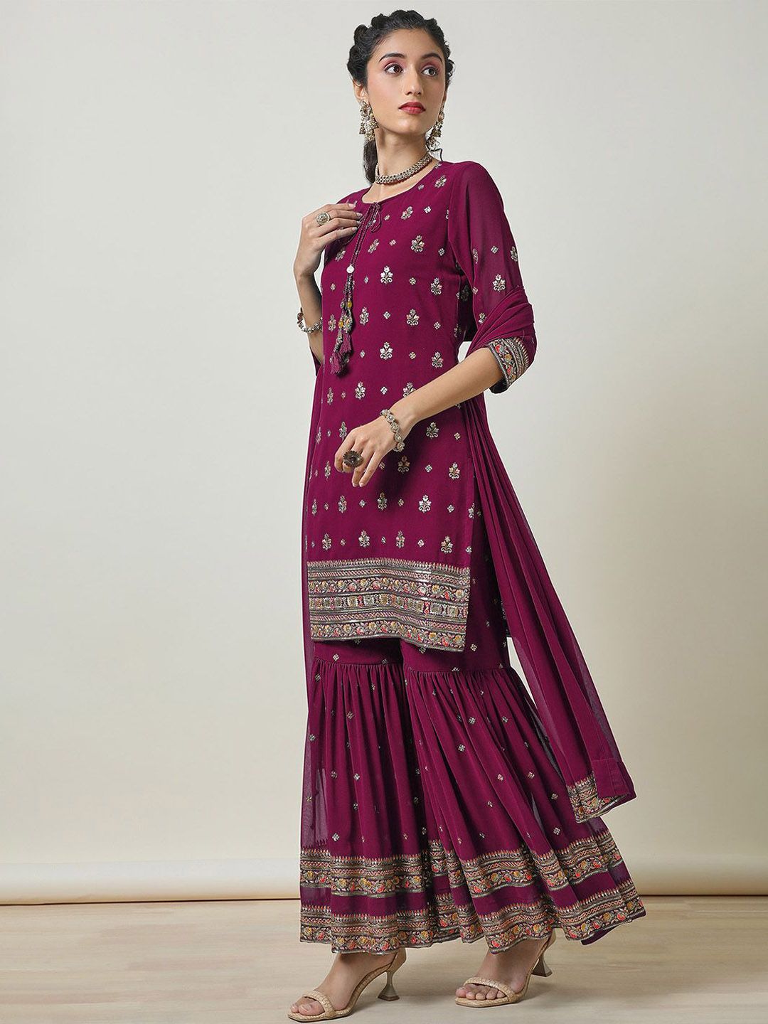 Dhiyona SO Women's Women Printed Regular Thread Work Kurta with Sharara & With Dupatta