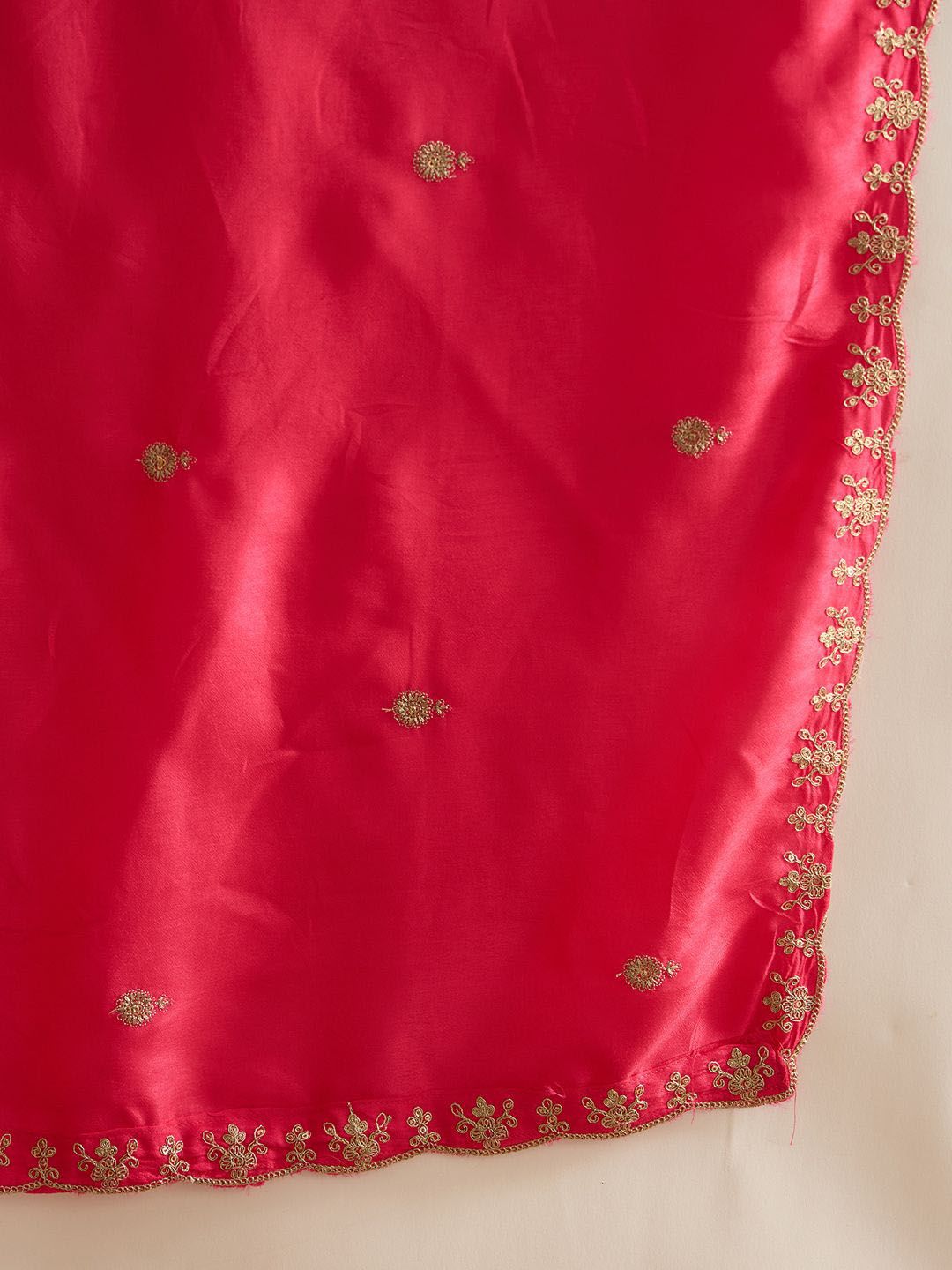 Dhiyona IE Women Ethnic Motifs Embroidered Regular Kurta with Trousers & With Dupatta