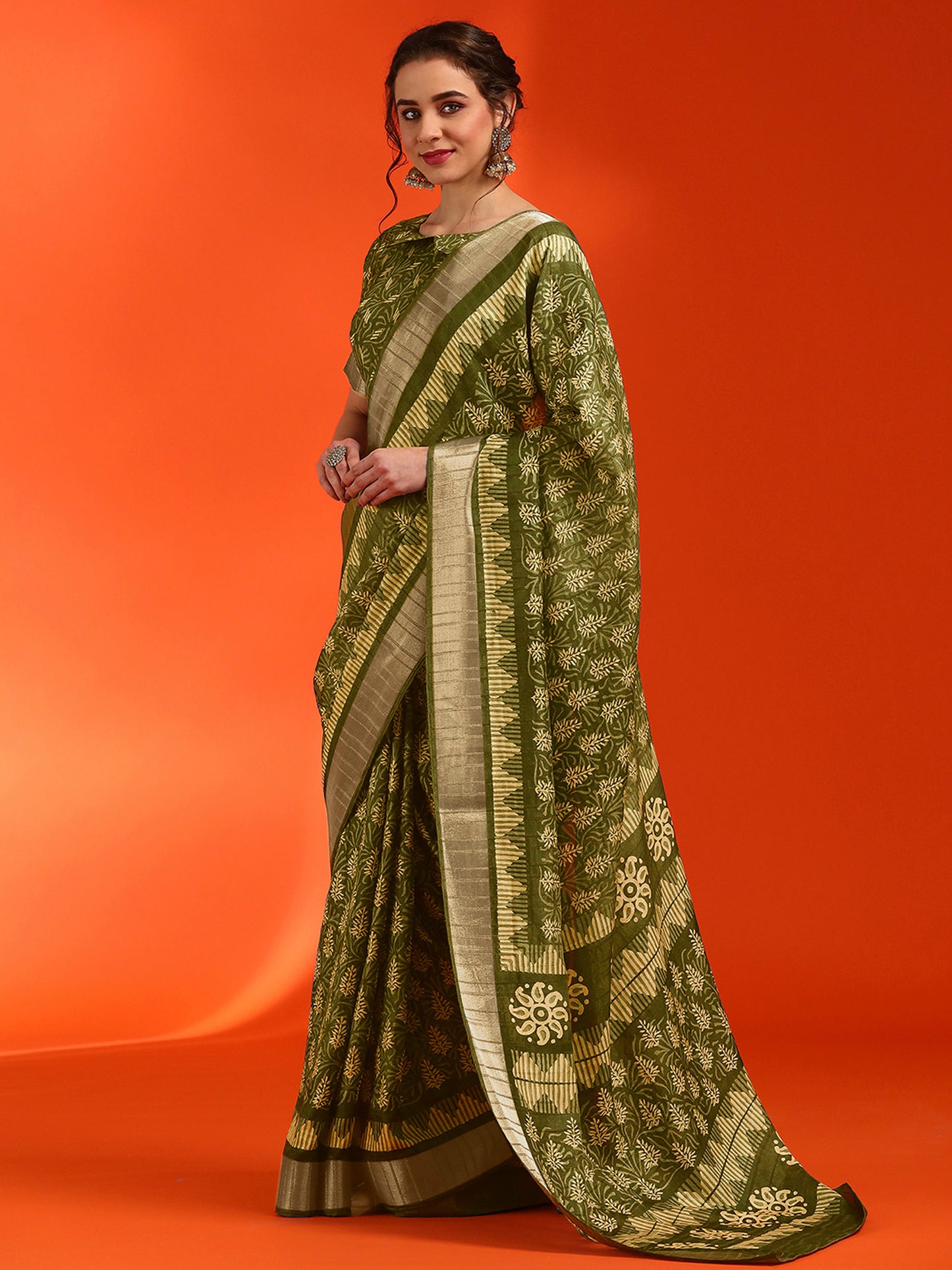 Women's Cotton Silk Olive Printed Designer Saree With Blouse Piece