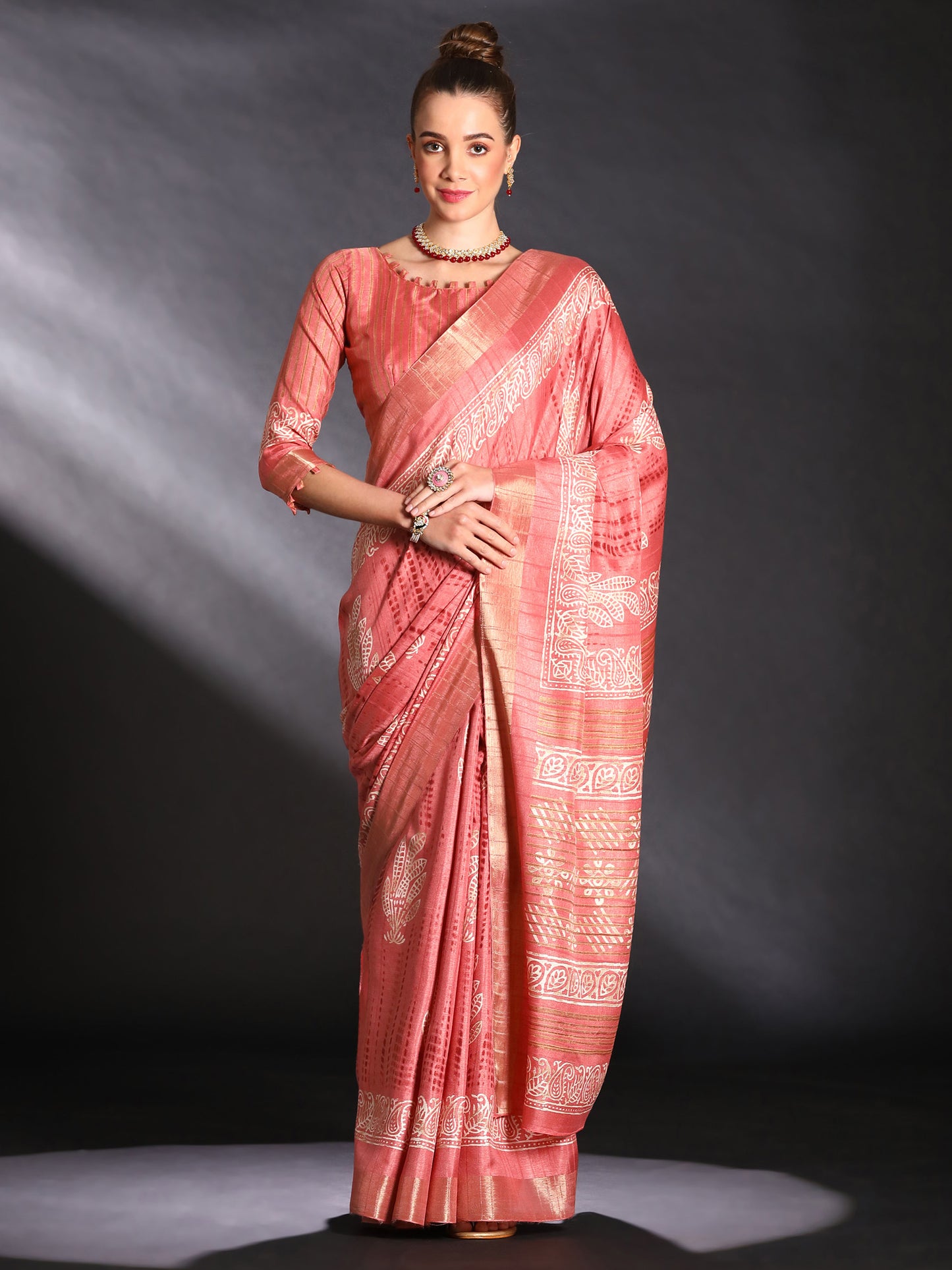 Women's Silk Blend Peach Printed Designer Saree With Blouse Piece