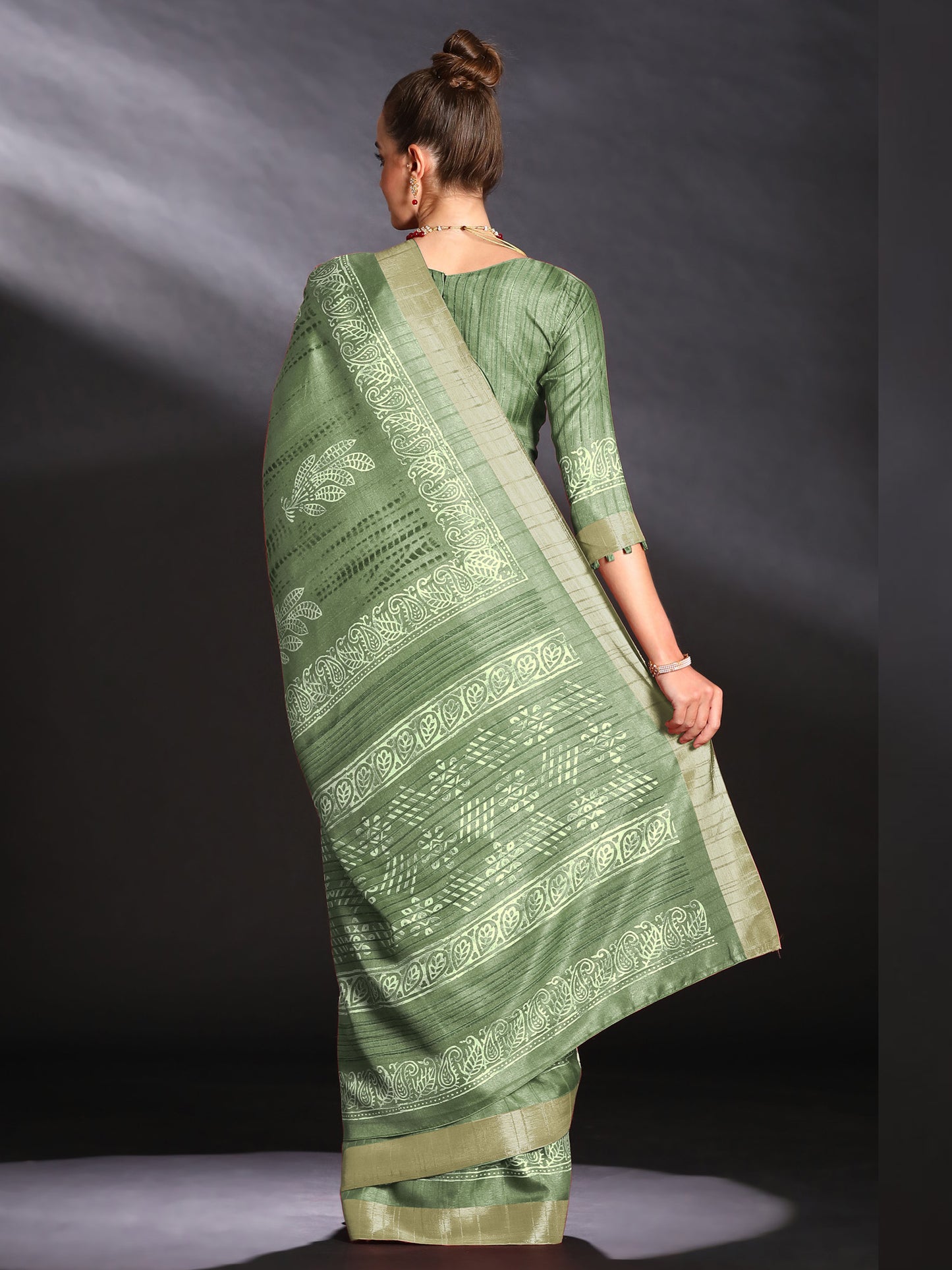 Women's Silk Blend Olive Printed Designer Saree With Blouse Piece