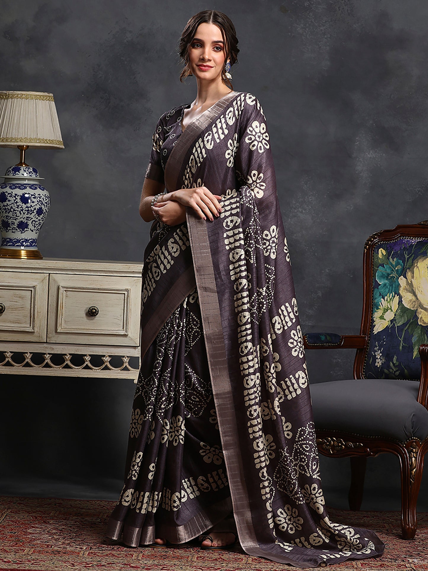 Women's Silk Blend Violet Printed Designer Saree With Blouse Piece