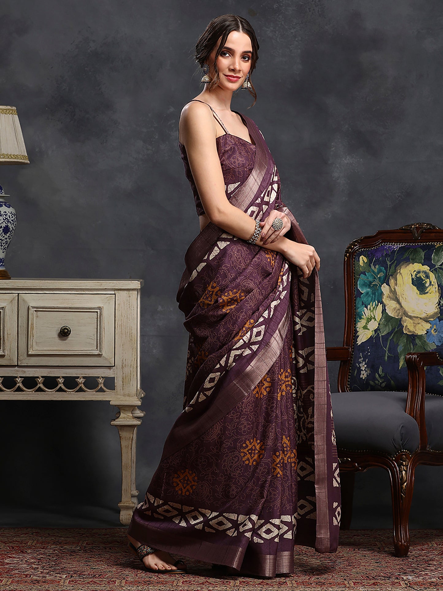 Women's Silk Blend Olive Printed Designer Saree With Blouse Piece