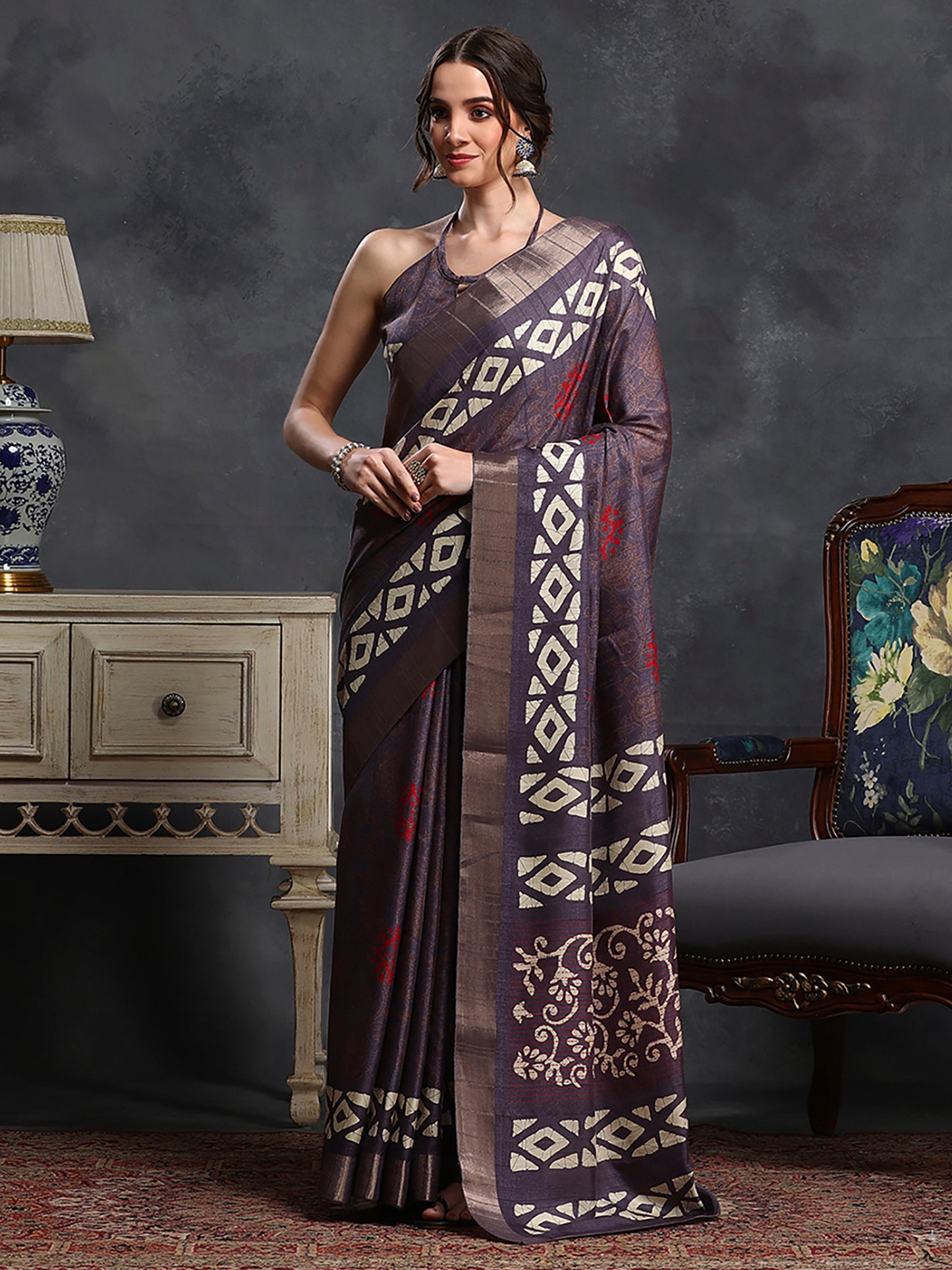 Women's Silk Blend Violet Printed Designer Saree With Blouse Piece
