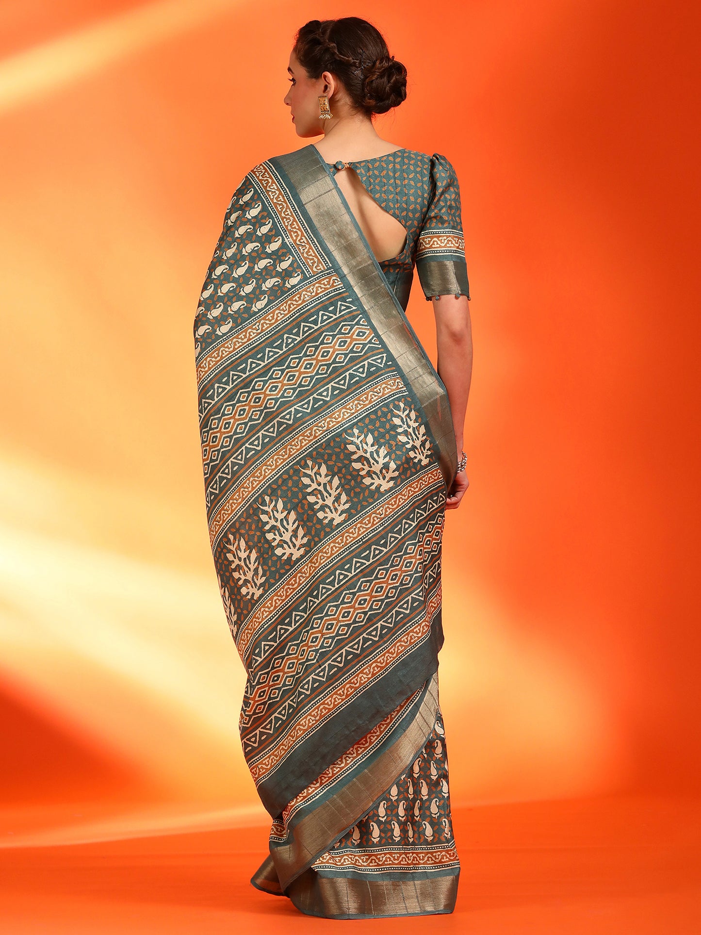 Women's Silk Blend Sea Green Printed Designer Saree With Blouse Piece