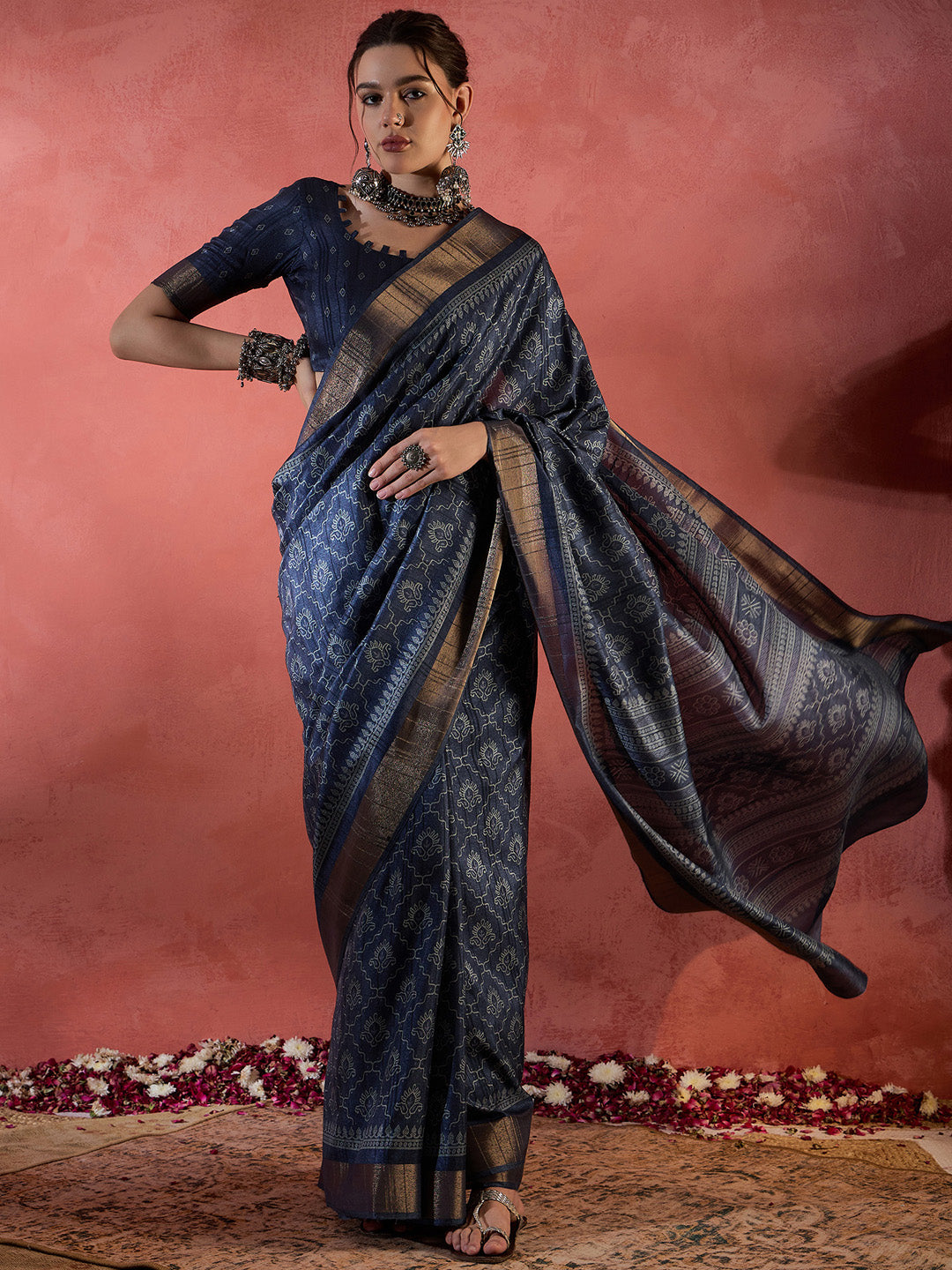 Women's Silk Blend Navy Blue Printed Designer Saree With Blouse Piece