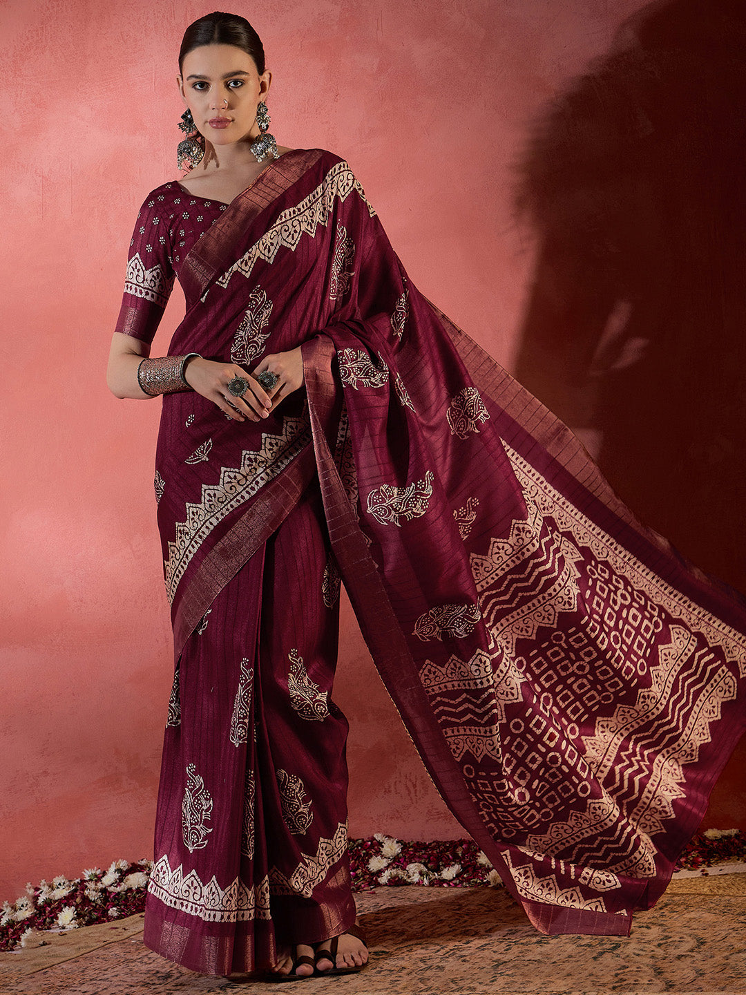 Women's Silk Blend Burgundy Printed Designer Saree With Blouse Piece