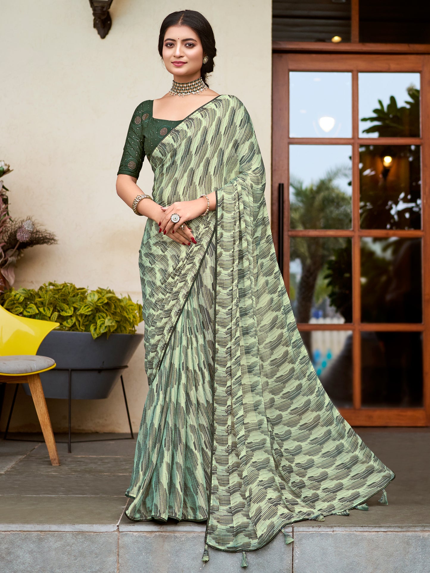 Women's Chiffon Light Green Printed Designer Saree With Blouse Piece