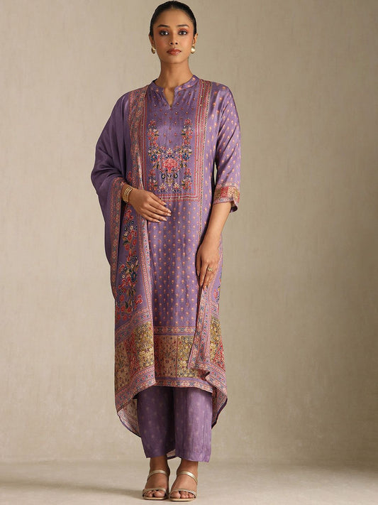 Dhiyona SO Women's Women Floral Printed Sequinned Kurta Set With Dupatta