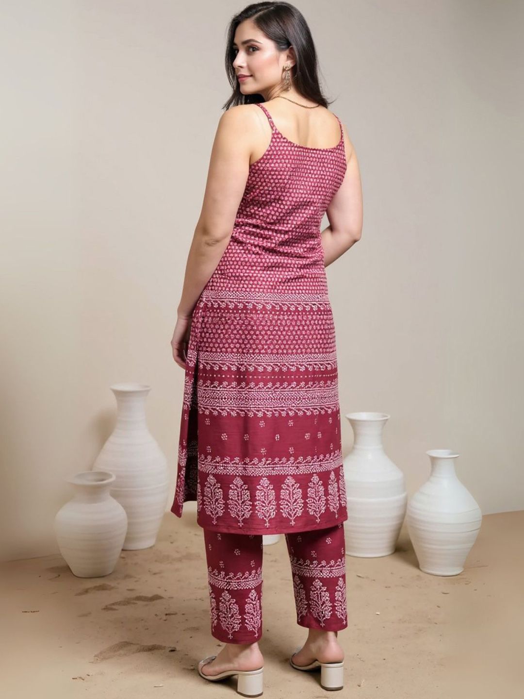 Women Ethnic Motifs Printed Shoulder Straps Pure Cotton Kurta with Trousers