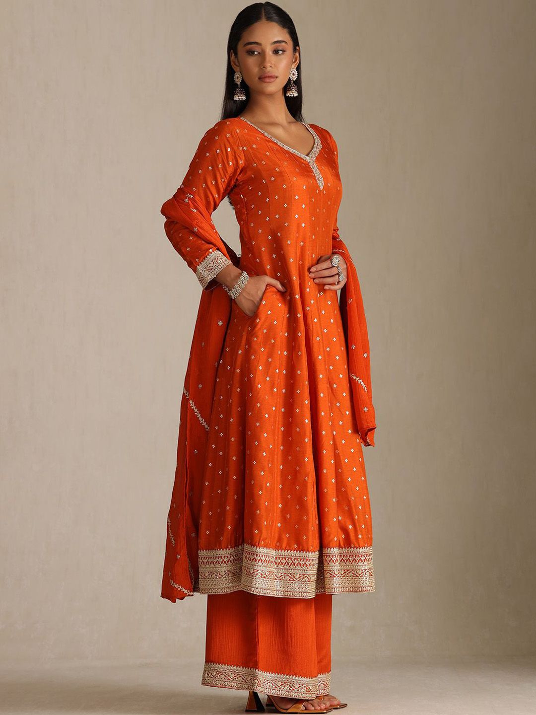 Dhiyona SO Women's Women Ethnic Motifs Woven Design Kurta with Palazzos & With Dupatta
