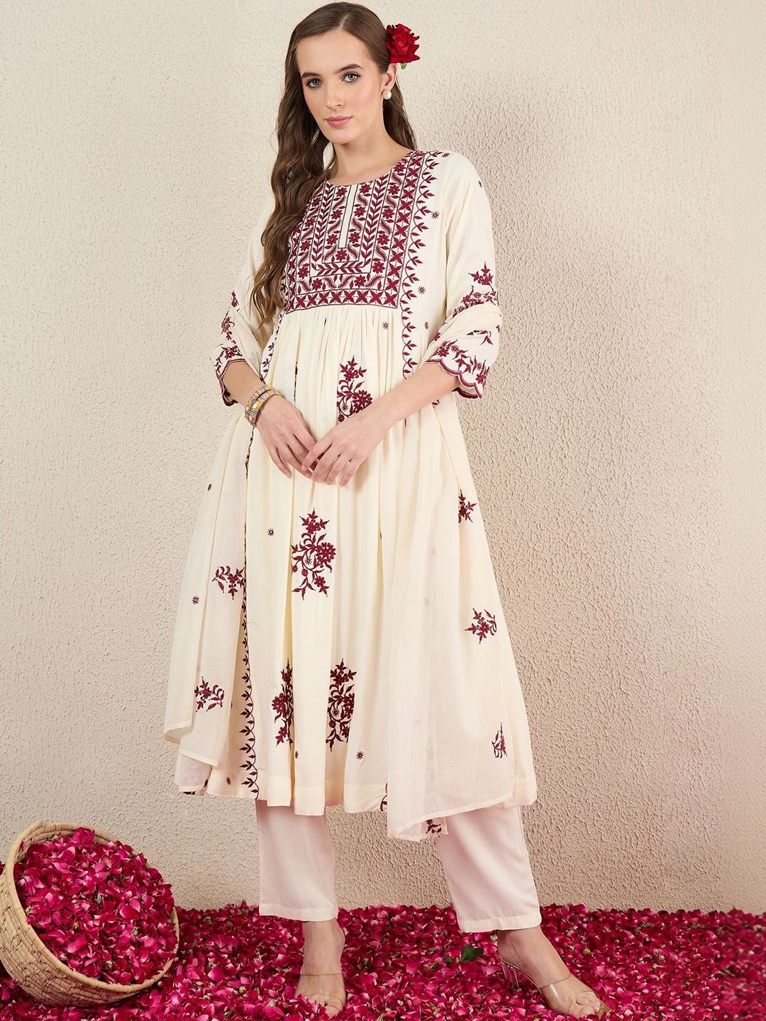 Women Ethnic Motifs Embroidered Empire Thread Work Kurta with Trousers & With Dupatta