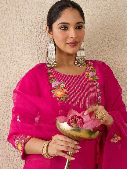 Women Floral Embroidered Regular Thread Work Kurta With Trousers & Dupatta