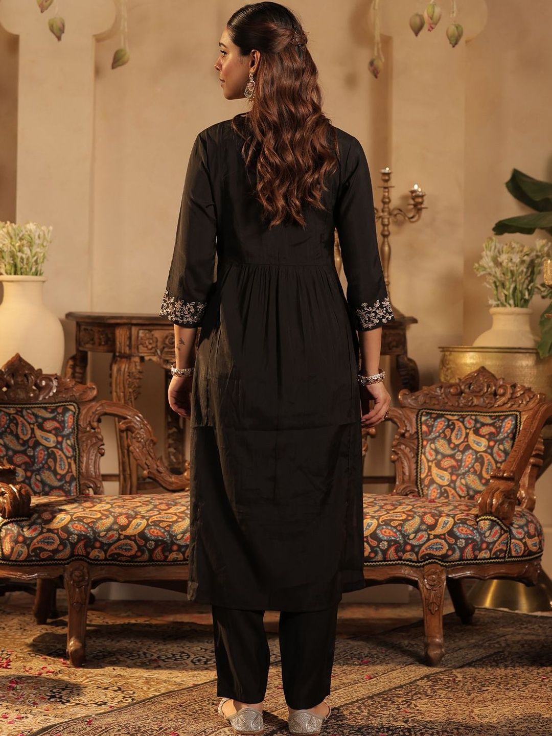 Floral Embroidered Pleated V-Neck Thread Work A-Line Kurta with Trousers
