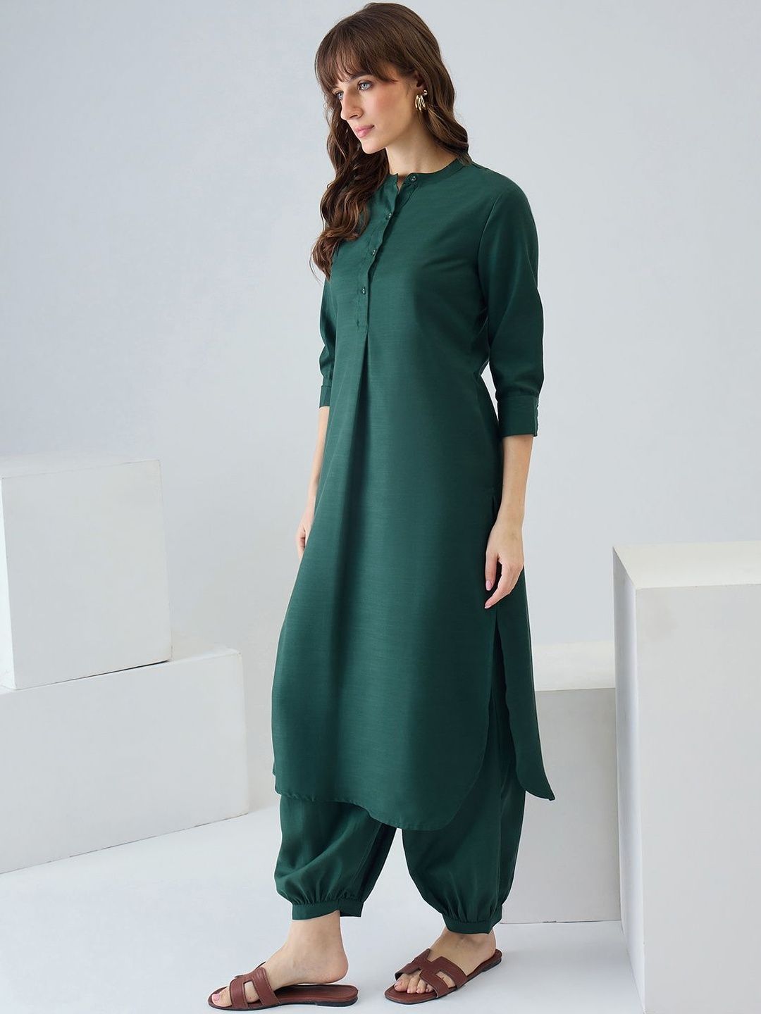 Women Regular Pure Cotton Kurta with Patiala