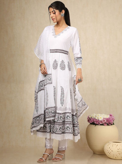 Dhiyona SO Women's Paisley Printed Sequinned V-Neck Anarkali Kurta With Trousers & Dupatta