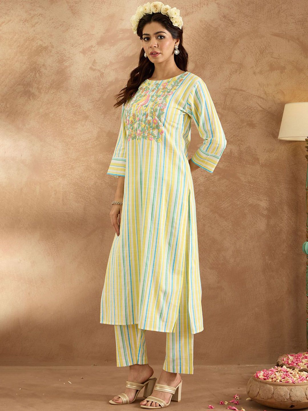 Dhiyona IE Women Floral Embroidered Regular Thread Work Pure Cotton Kurta with Trousers
