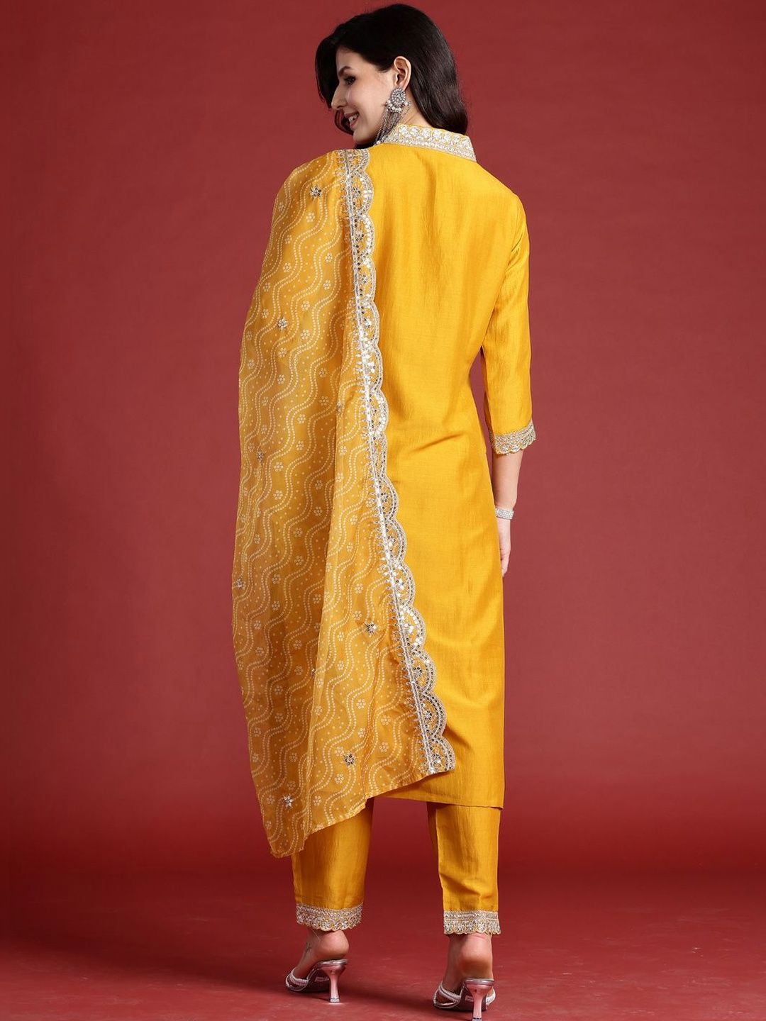 Women Ethnic Motifs Embroidered Regular Kurta with Trousers & With Dupatta