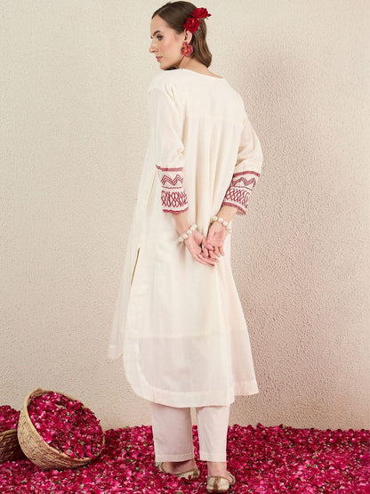 Women Ethnic Motifs Embroidered Regular Thread Work Pure Cotton Kurta with Trousers