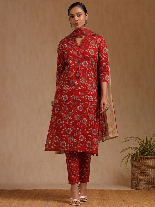 Dhiyona SO Women's Floral Printed Sequinned Straight Kurta with Trouser & Dupatta