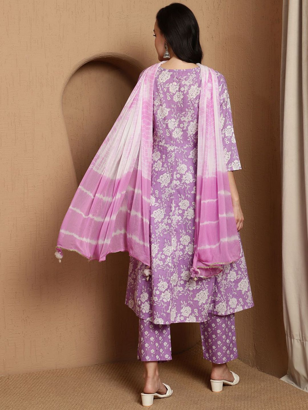 Dhiyona SN Women's Floral Printed Notch Neck Pure Cotton Anarkali Kurta & Trousers With Dupatta