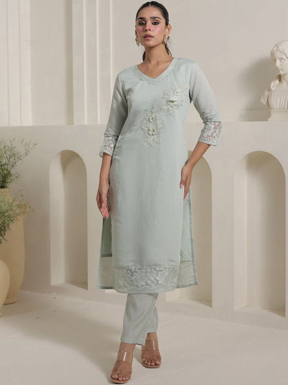 Women Floral Embroidered Beads and Stones Kurta with Trousers & Dupatta