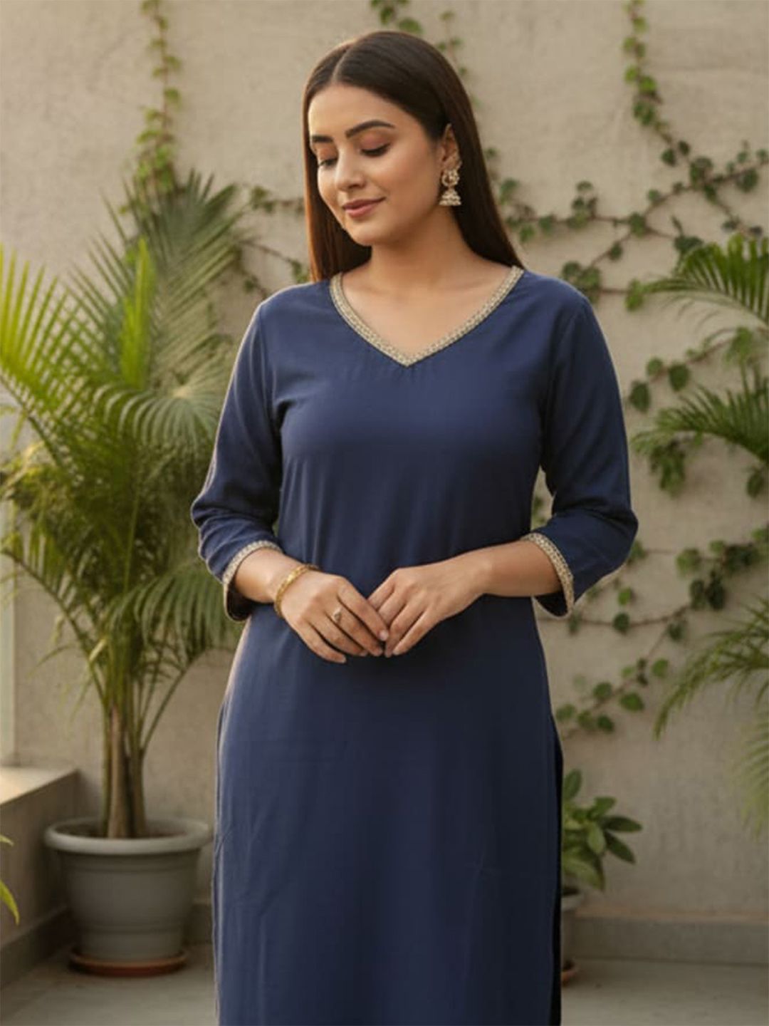 Women V-Neck Straight Kurta with Trouser