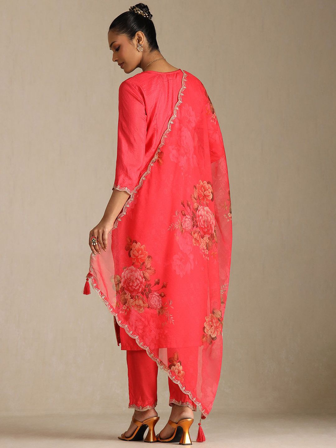 Dhiyona SO Women's Women Ethnic Motifs Woven Design Kurta with Trousers & Dupatta