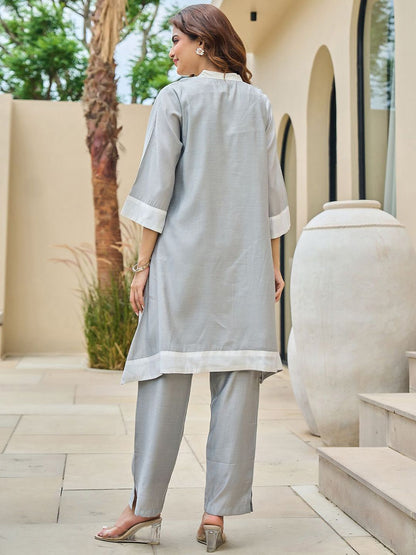 Dhiyona IE Floral Printed Mandarin Collar Tunic With Trousers