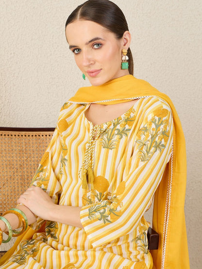 Women Floral Printed Cotton Kurta with Trousers & Dupatta