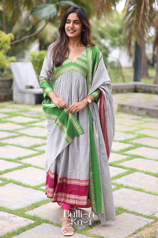Dhiyona BN Tilakam Handloom Grey Suite Set