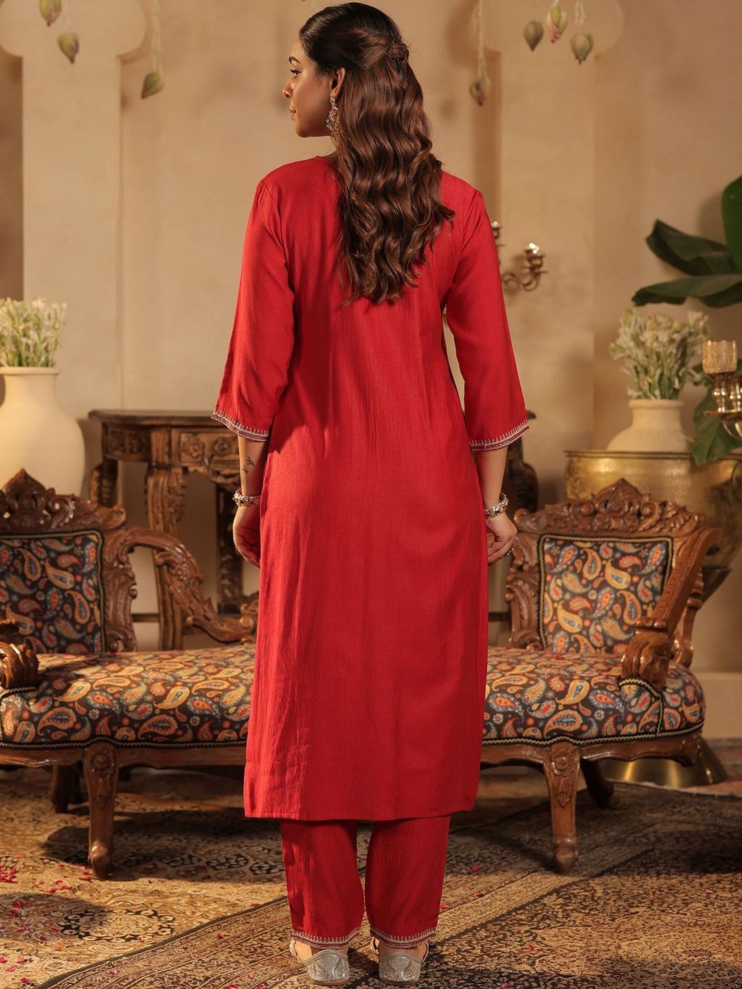 Women Paisley Embroidered Regular Kurta & Trouser With Dupatta