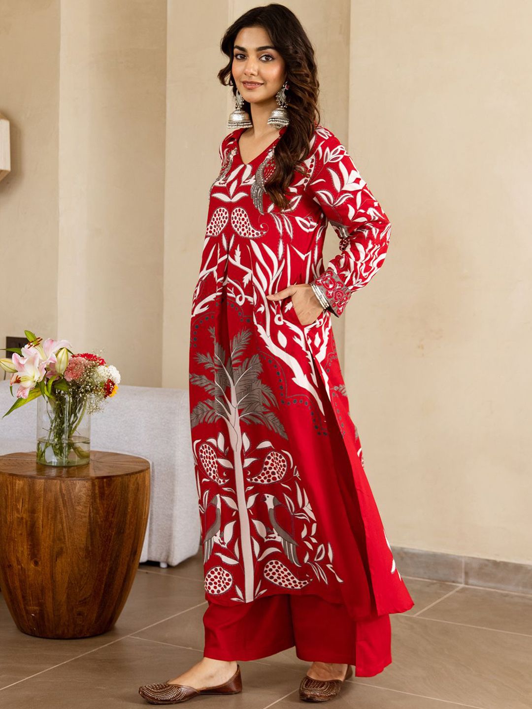 Dhiyona IE Printed V Neck Top With Trousers