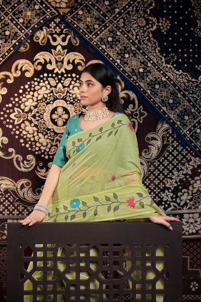 Dhiyona GR Women's Daisy Green Muslin Cotton Jamdani Saree With Contrast Blouse
