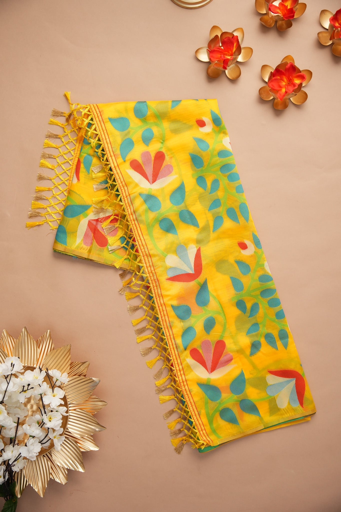 Dhiyona GR Women's Kalini Yellow Retro Rhapsody Organza Jamdani Saree