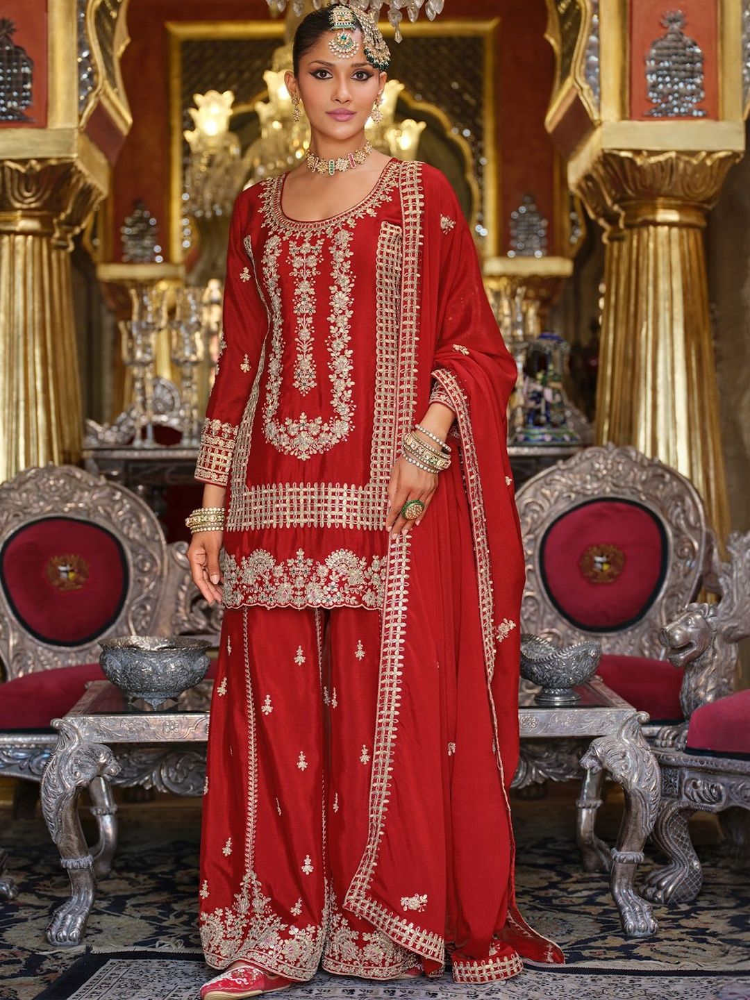 Dhiyona IE Women Ethnic Motifs Embroidered Regular Kurta With Sharara & Dupatta Kurta Sets