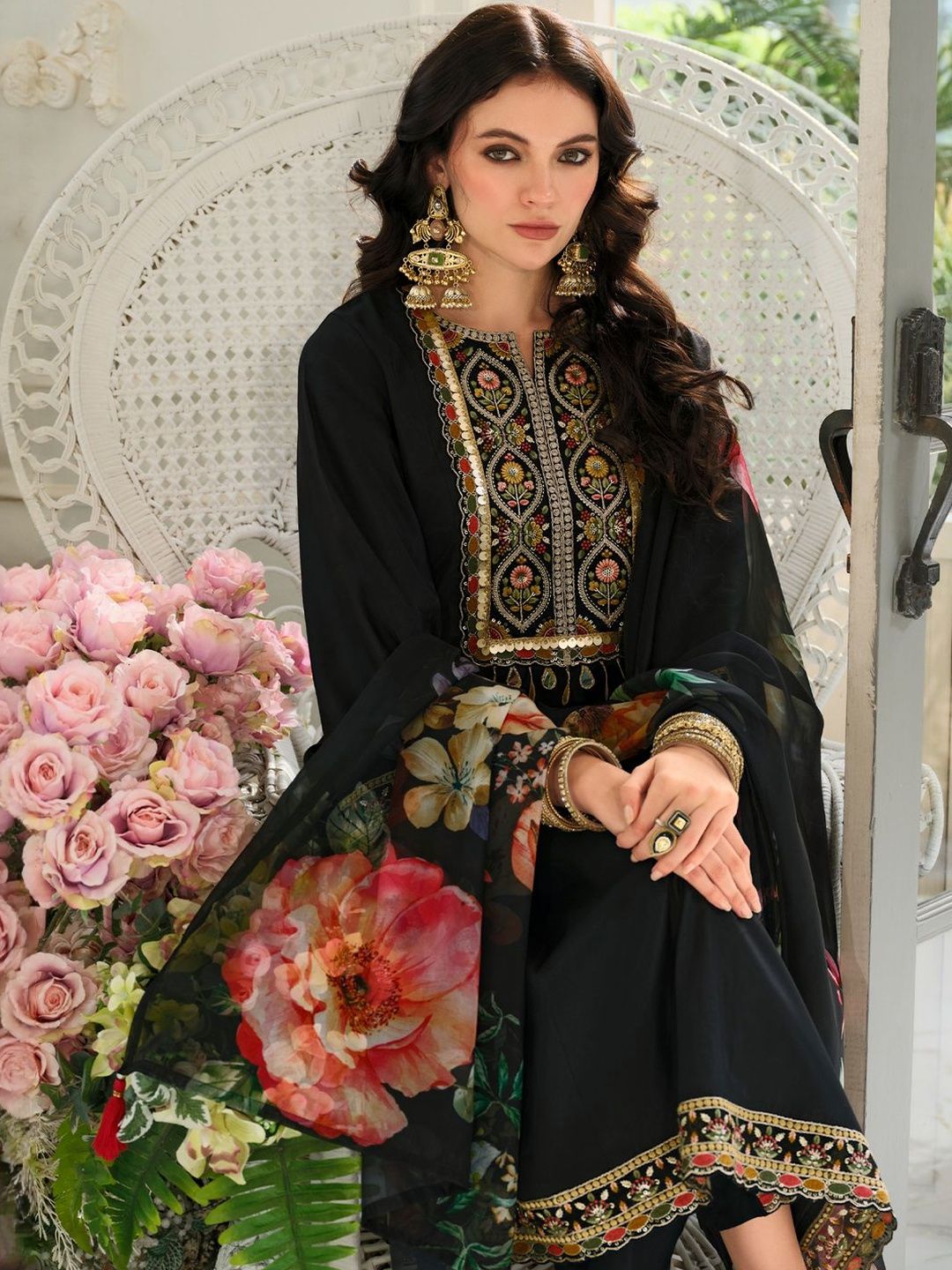 Women Ethnic Motifs Regular Sequinned Kurta with Trousers & With Dupatta