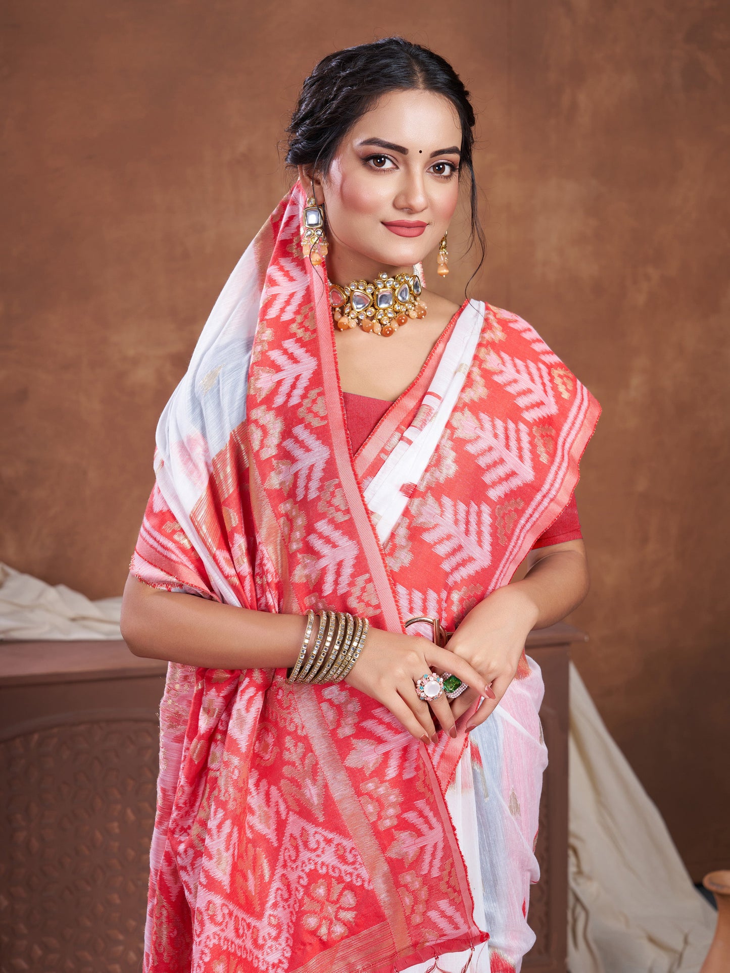 Dhiyona GR Women's Red & White Chanderi Cotton Saree For Durga Puja