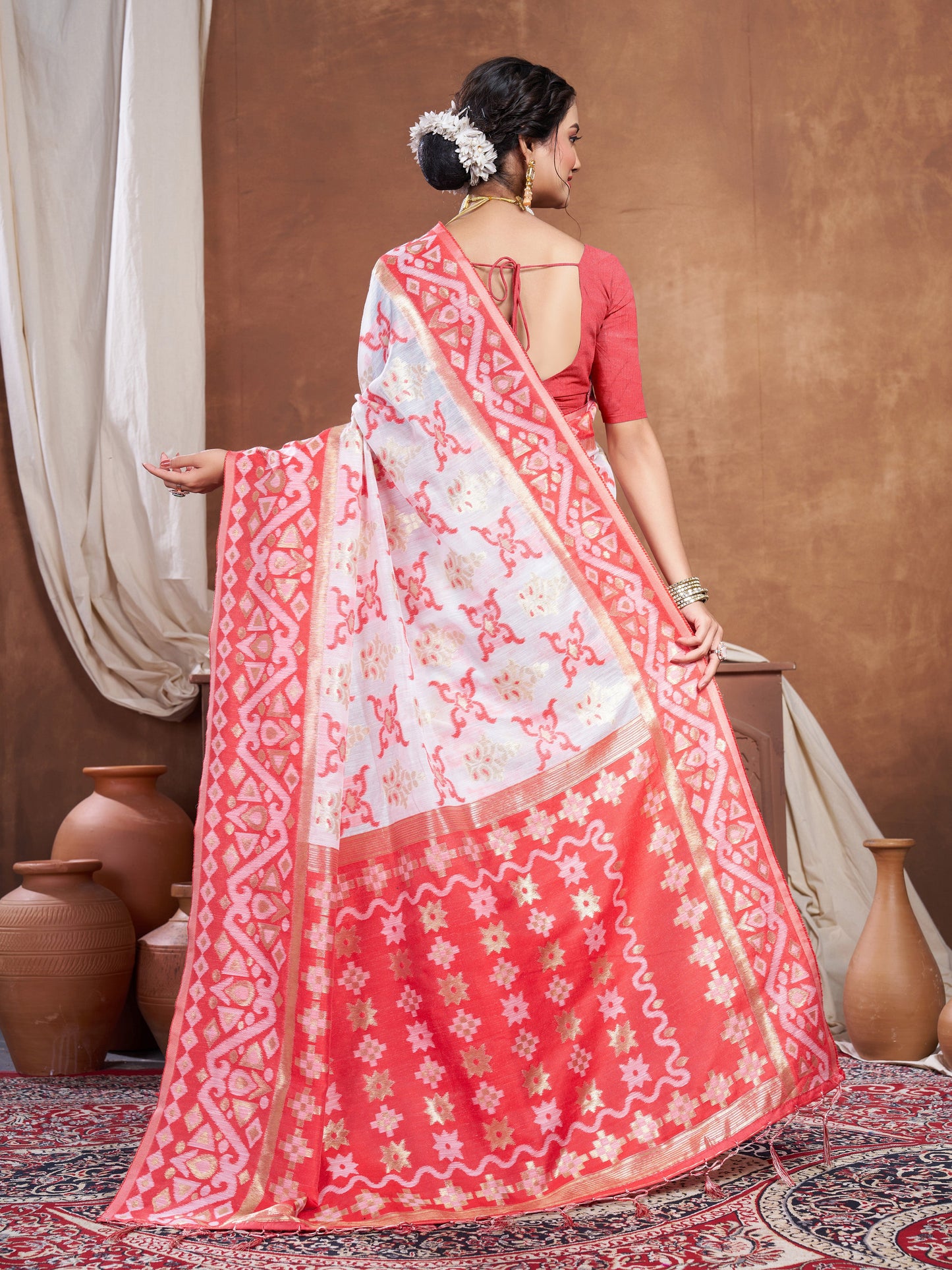 Dhiyona GR Women's Red & White Chanderi Cotton Saree For Durga Puja