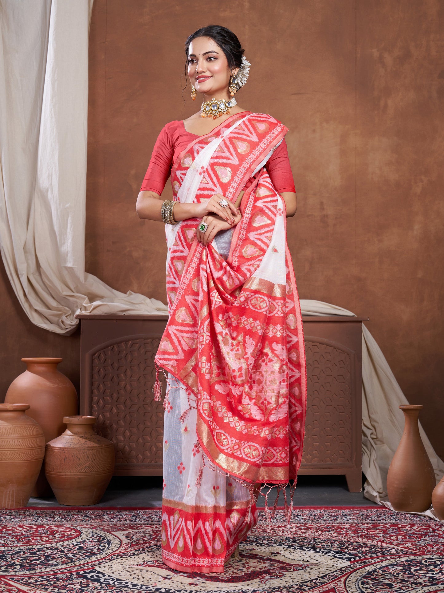 Dhiyona GR Women's Red & White Chanderi Cotton Saree For Durga Puja