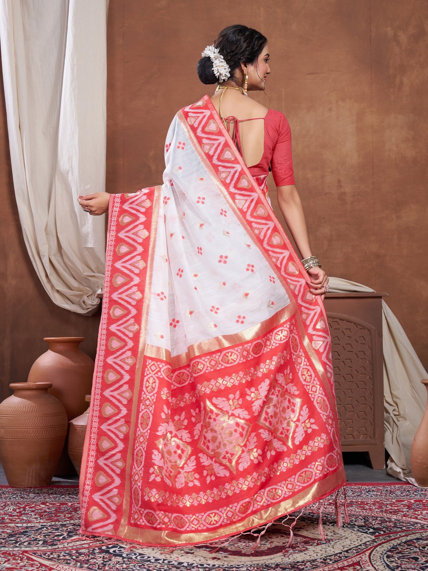 Dhiyona GR Women's Red & White Chanderi Cotton Saree For Durga Puja