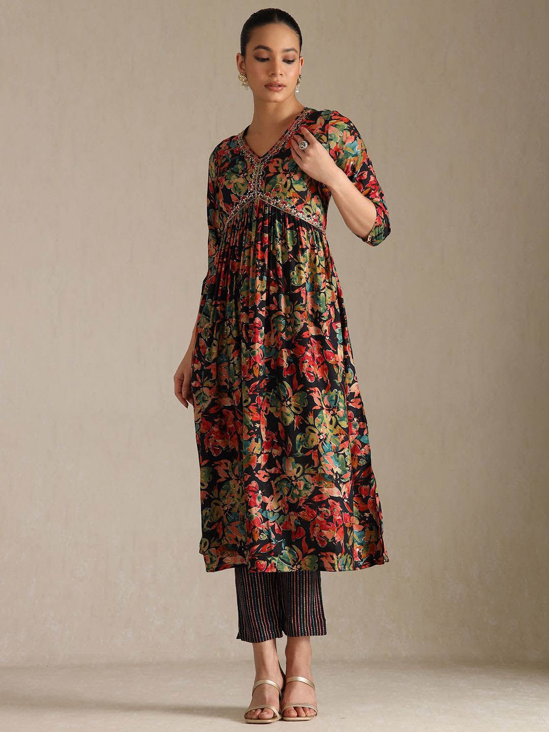 Dhiyona SO Women's Women Floral Printed Regular Zardozi Kurta with Trousers & Dupatta