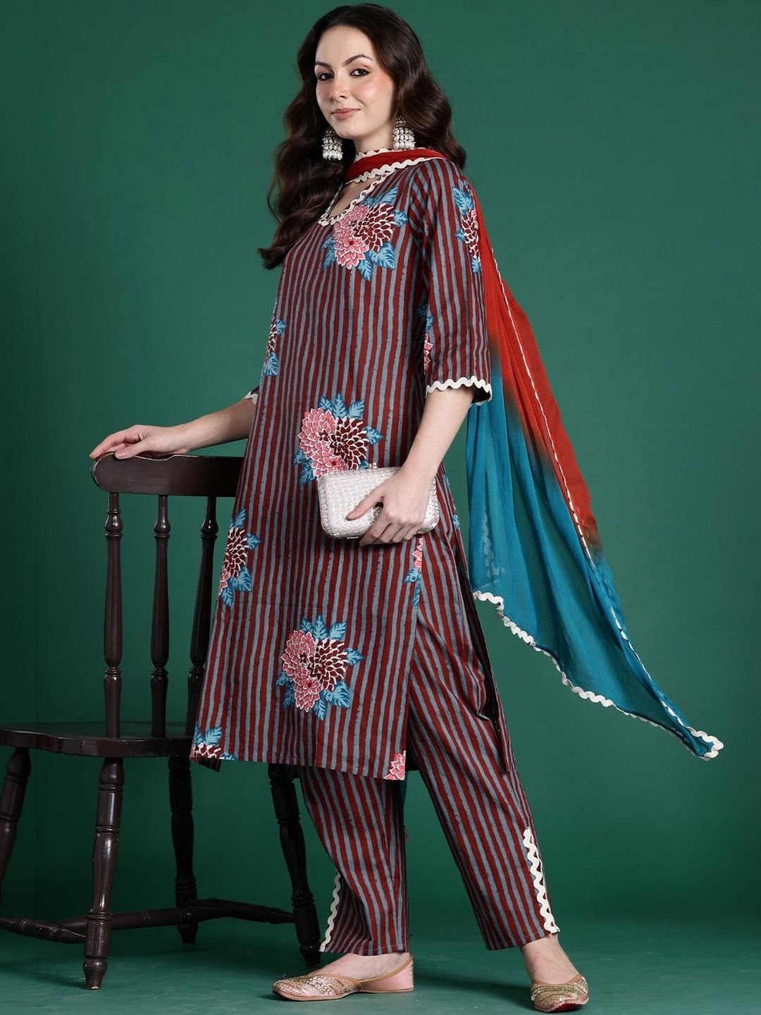 Women Floral Printed Regular Pure Cotton Kurta with Trousers & With Dupatta