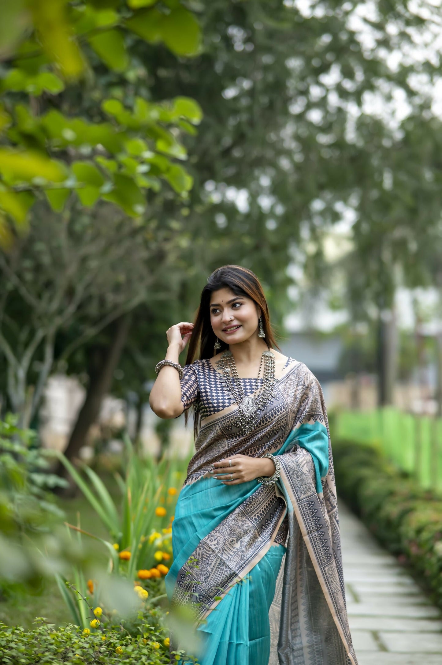 Women Yogita Madhubani 3 Rama Saree With Unstiched Blouse