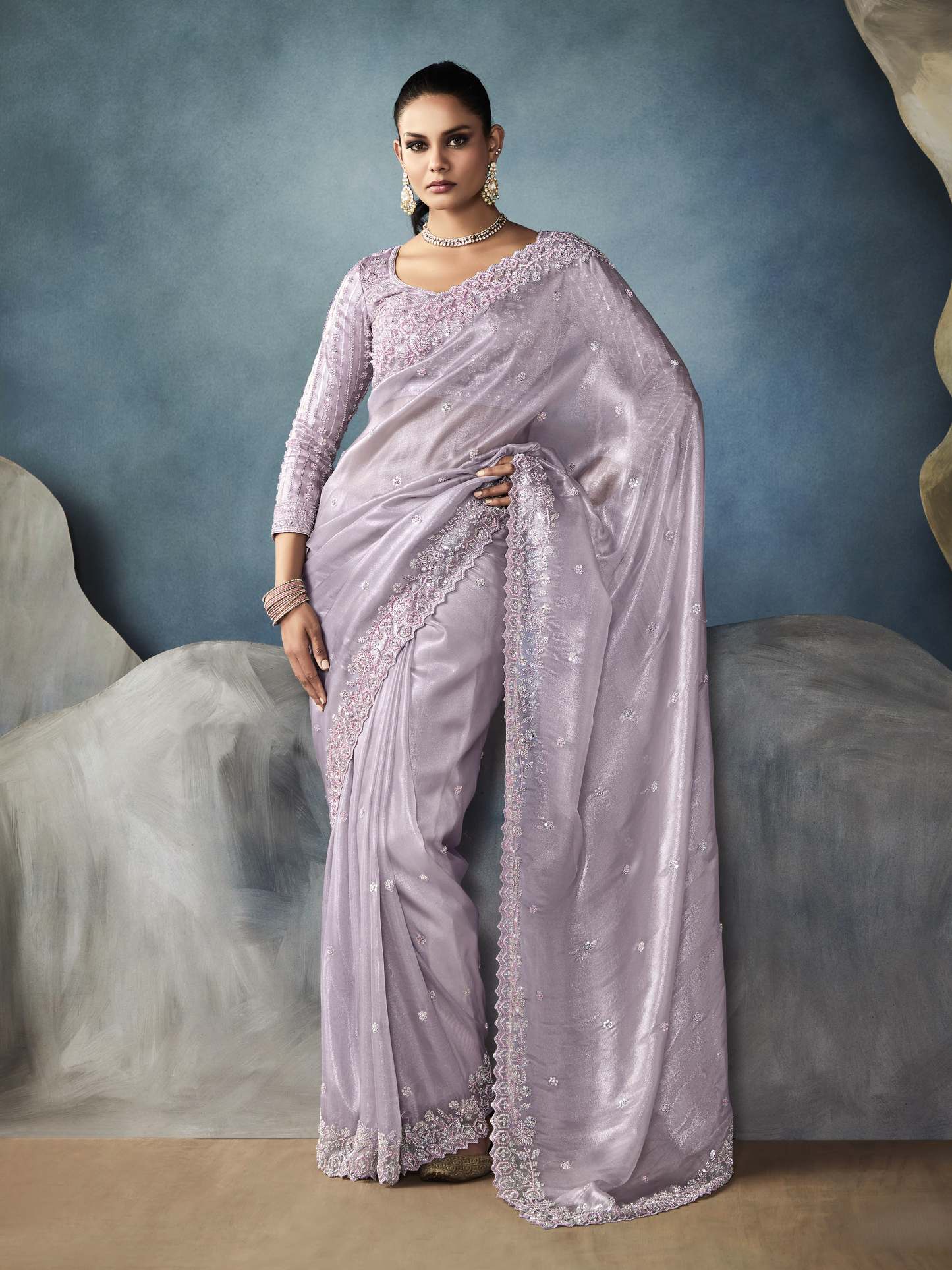 Dhiyona KM Women Tissue Embroidered Fancy Heavy Border Saree