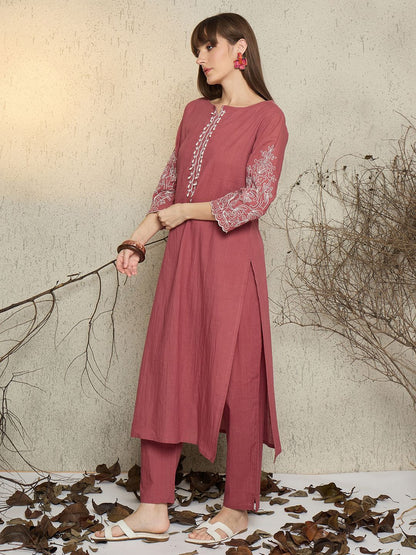 Women Ethnic Motifs Embroidered Thread Work Pure Cotton Kurta with Trousers