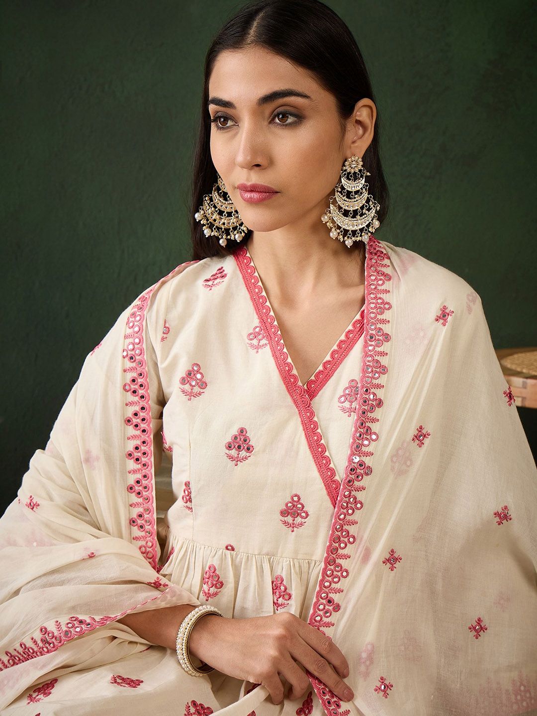 Dhiyona SN Women's Off White Floral Embroidered Pure Cotton Mirror Work Kurta & Trouser With Dupatta