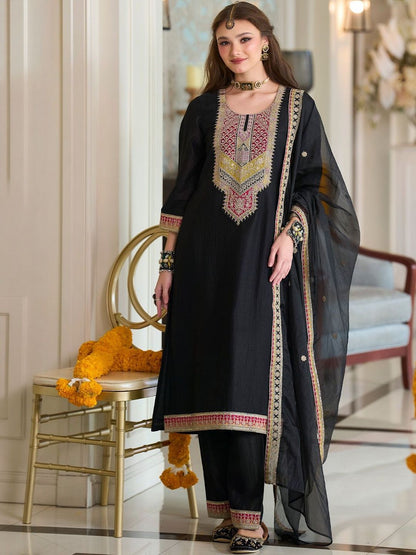 Women Ethnic Motifs Embroidered Regular Kurta & Trousers With Dupatta