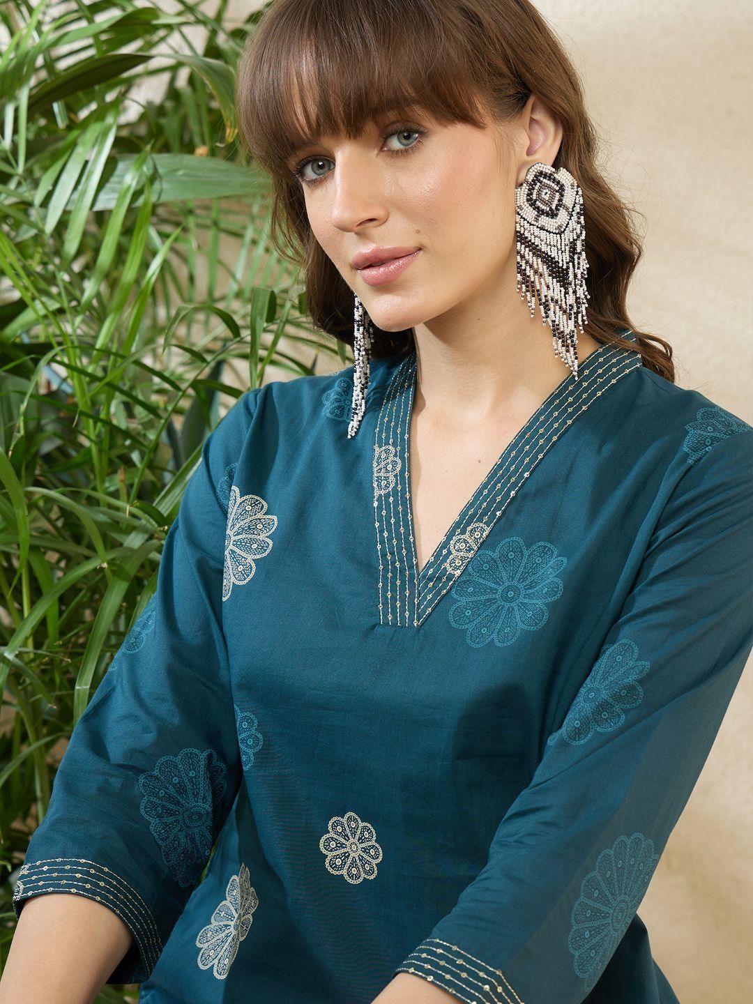 Dhiyona IE Printed V-Neck Three-Quarter Sleeves Pure Cotton Top With Trousers