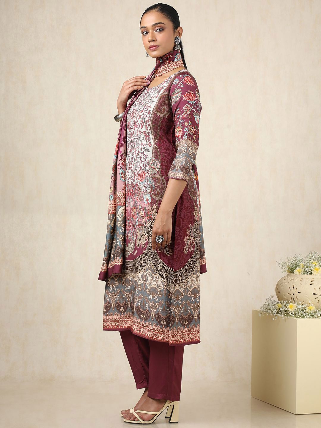 Dhiyona SO Women's Women Ethnic Motifs Printed Regular Pure Cotton Kurta with Trousers & With Dupatta